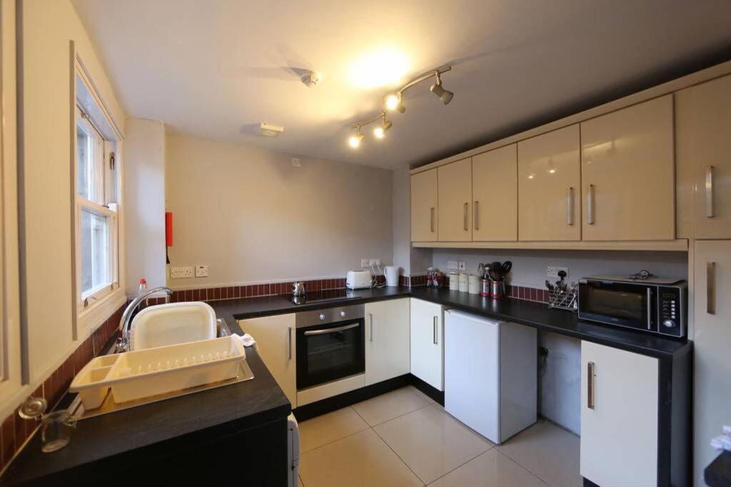 Townhouse 34 Apartment Londonderry Exterior photo